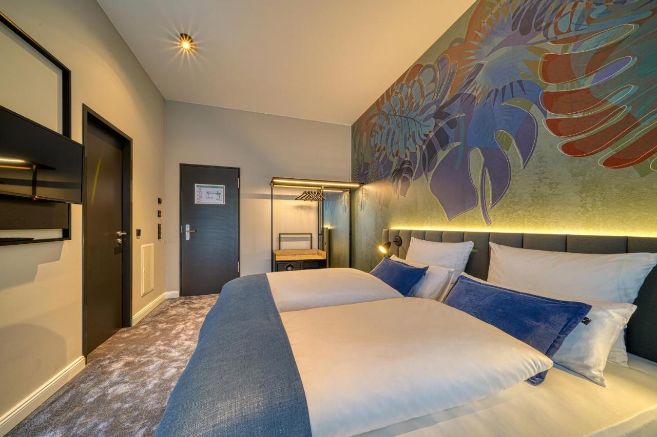 NYCE Hotel Bonn Buitenkant foto