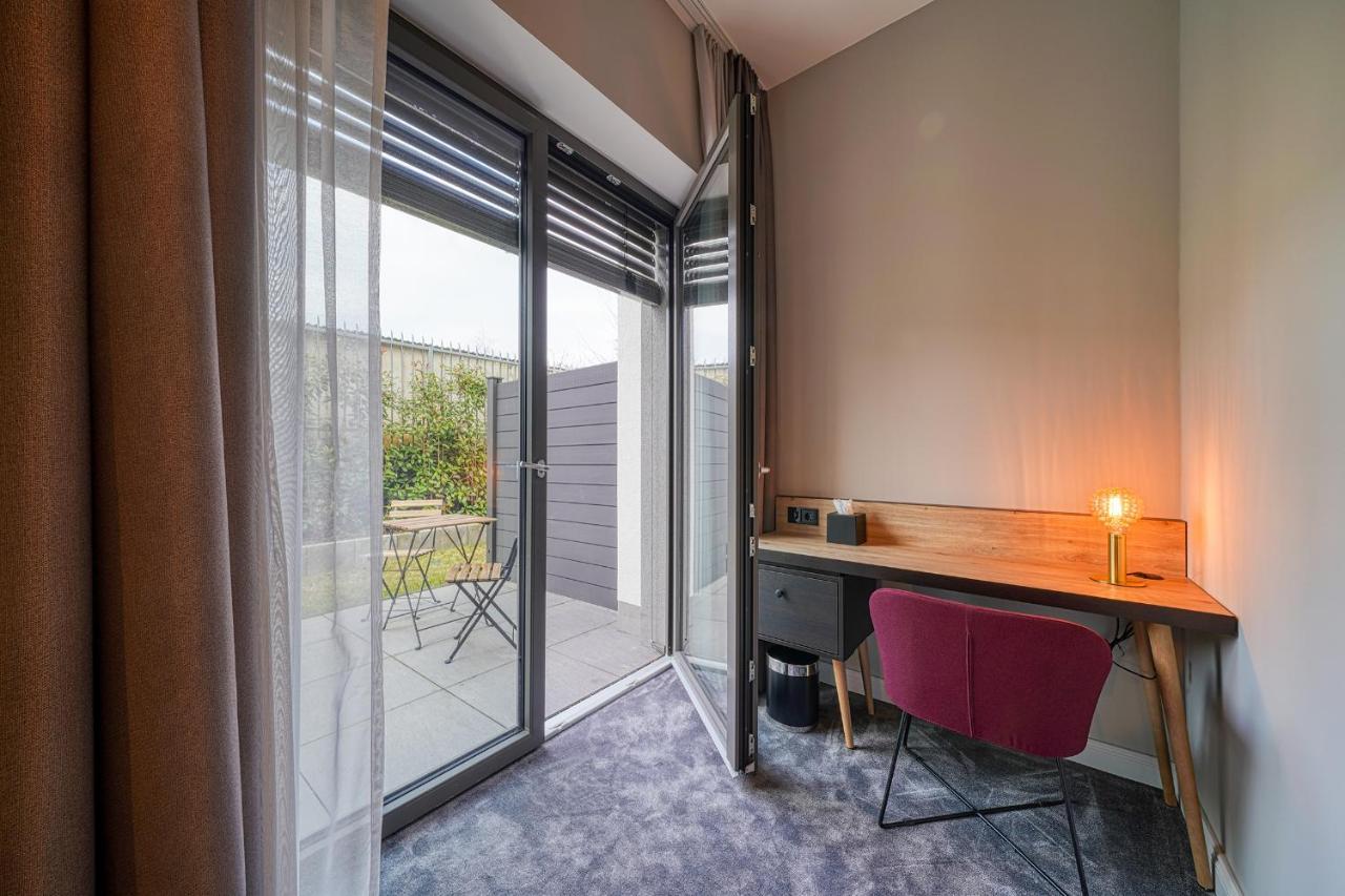 NYCE Hotel Bonn Buitenkant foto