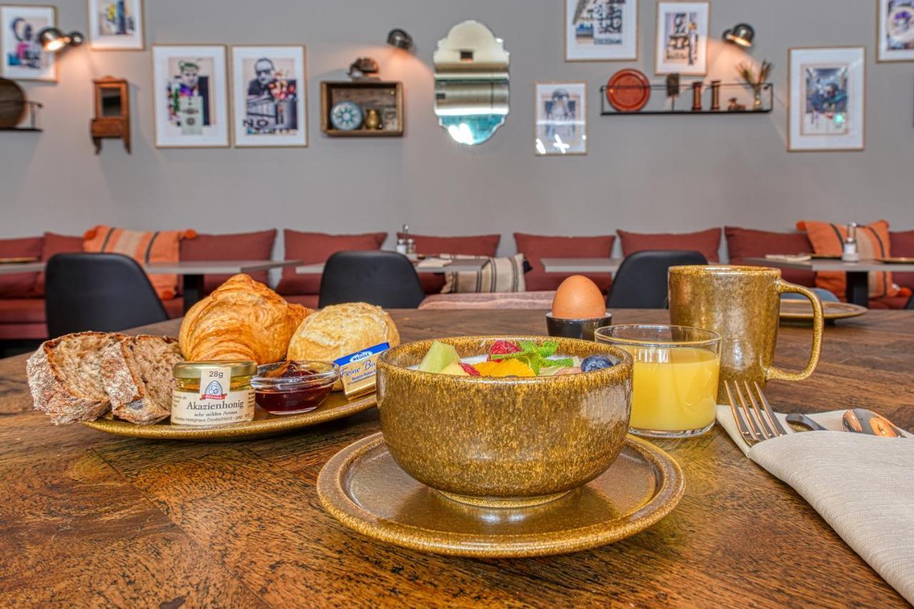 NYCE Hotel Bonn Buitenkant foto