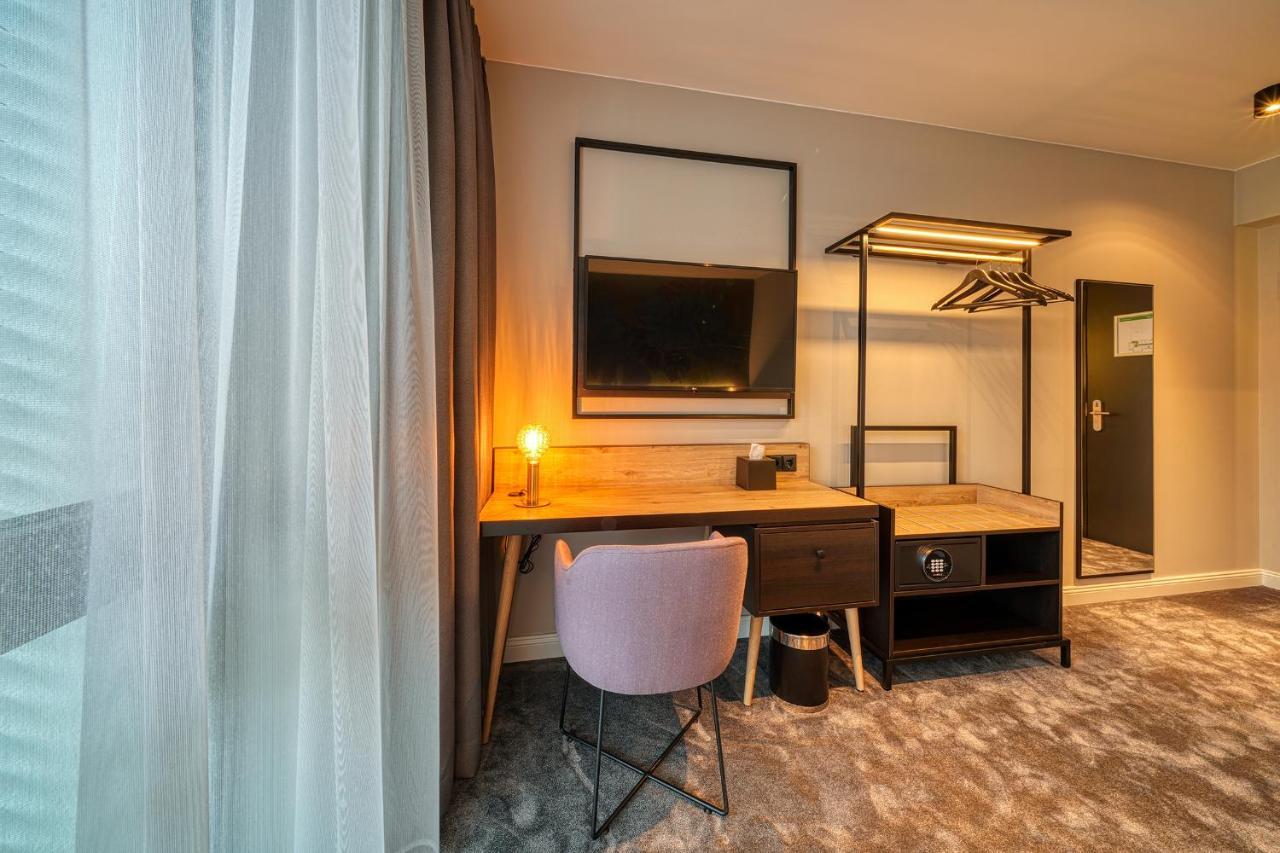 NYCE Hotel Bonn Buitenkant foto