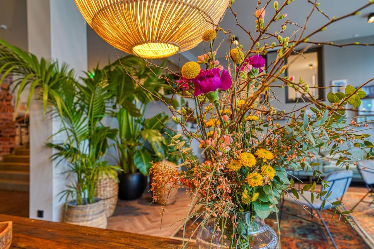 NYCE Hotel Bonn Buitenkant foto