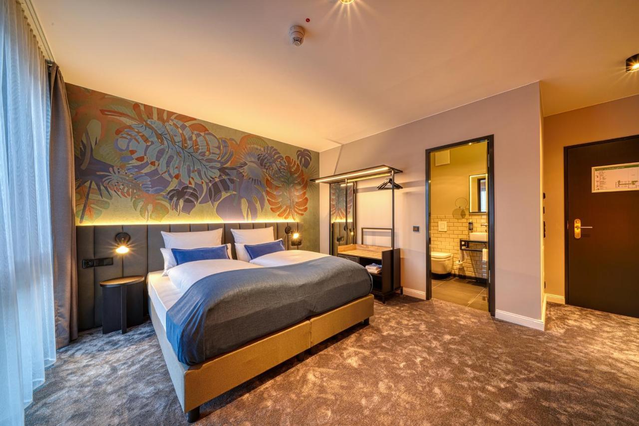 NYCE Hotel Bonn Buitenkant foto
