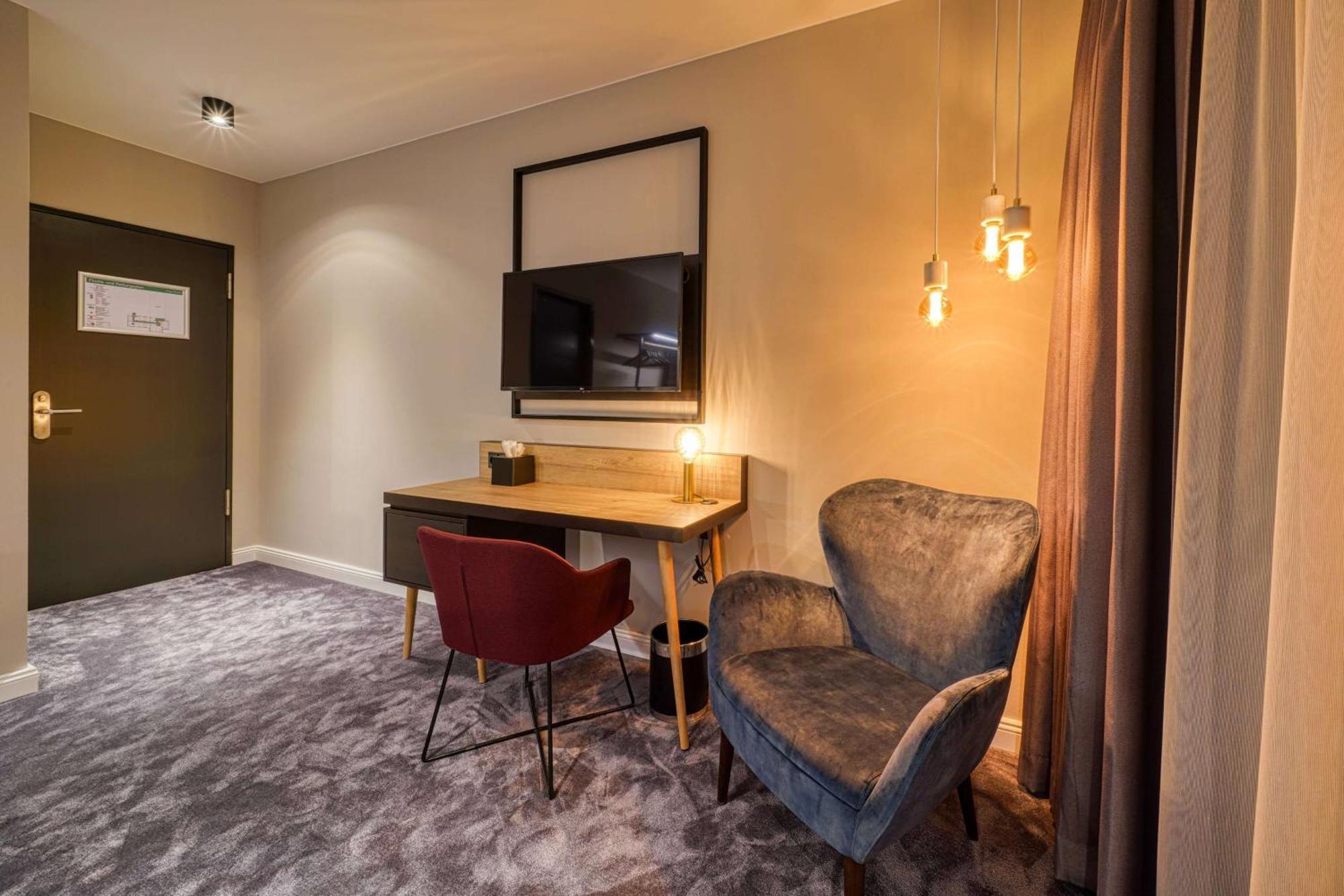 NYCE Hotel Bonn Buitenkant foto