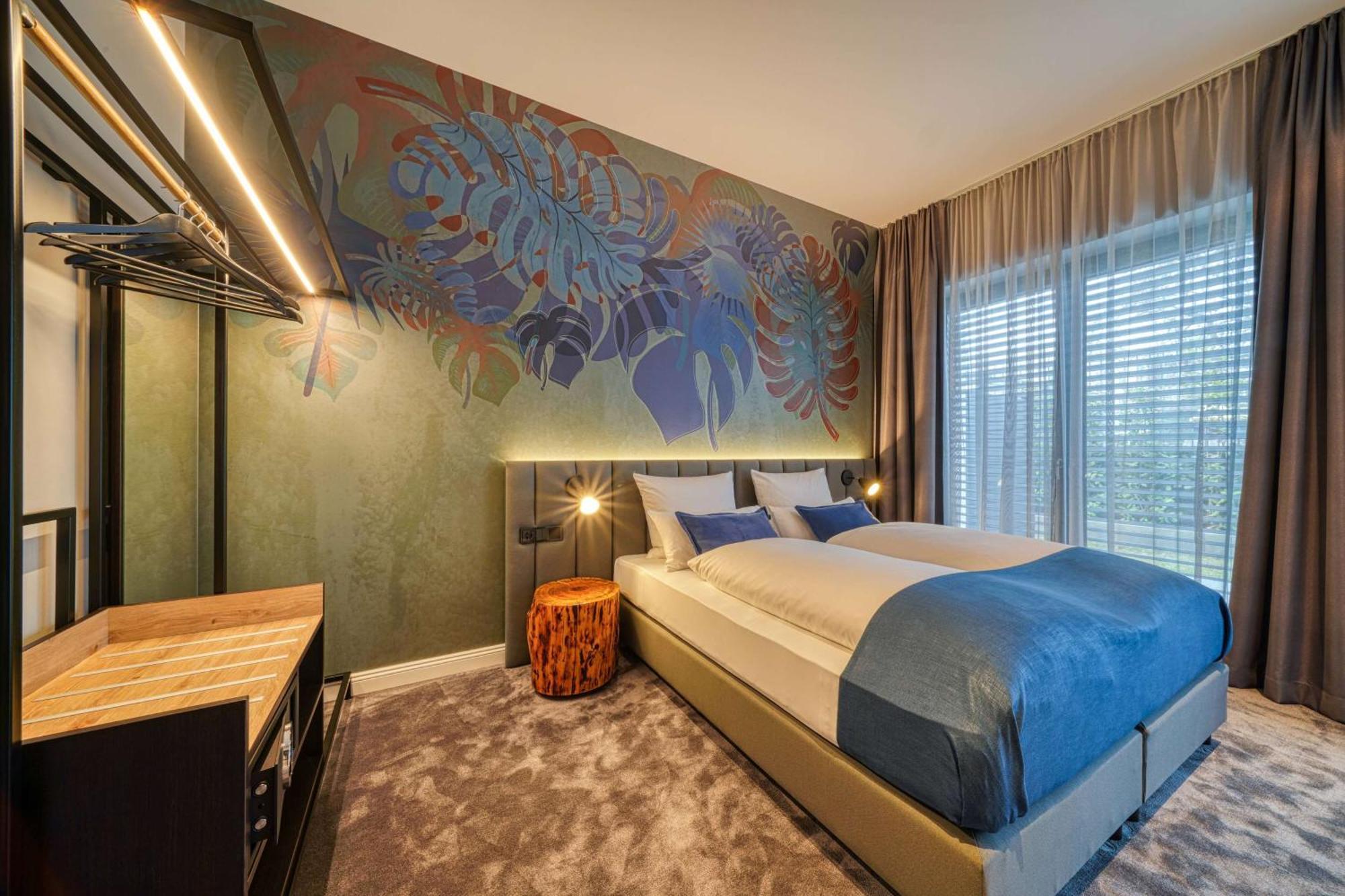 NYCE Hotel Bonn Buitenkant foto
